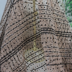 Lh 100% Polyester Trọng Lượng Nhẹ Căng Polka Dot Đổ Xô Thêu <span class=keywords><strong>Sequins</strong></span> Cưới Cô Dâu Vải Tuyn Lưới Phụ Nữ Trẻ Em Ăn Mặc - Product Image 3