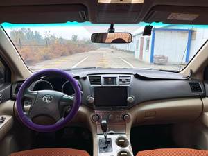 <span class=keywords><strong>Toyota</strong></span> Highlander Zijin d'occasion : <span class=keywords><strong>2013</strong></span>, 2.7L, 5 places, <span class=keywords><strong>SUV</strong></span> édition spéciale - Product Image 5