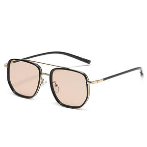 Gafas de Sol Polarizadas Cuadradas Unisex, Diseño de Lujo, Montura Metálica, Protección UV400, Tendencia 2026, Logotipo Personalizado - Product Image 4