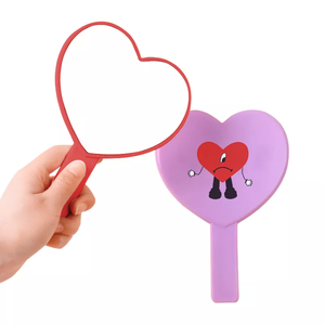 Espejo <span class=keywords><strong>de</strong></span> maquillaje con mango personalizado para chica, espejo <span class=keywords><strong>de</strong></span> mano con diseño <span class=keywords><strong>de</strong></span> conejo malvado, con logotipo <span class=keywords><strong>de</strong></span> corazón - Product Image 2