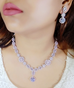 Conjunto de joyería nupcial al por mayor, collar y pendientes de gota de agua de diamante europeo y americano para vestidos de boda y de noche - Product Image 2