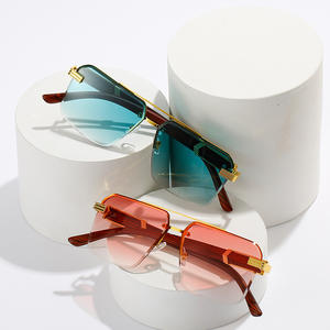 Nouvelles lunettes de soleil tendance à dégradé carré irrégulier 4357 pour hommes, verres découpés, branches en bois imprimé, lunettes de soleil métalliques pour femmes <span class=keywords><strong>2022</strong></span> - Product Image 1