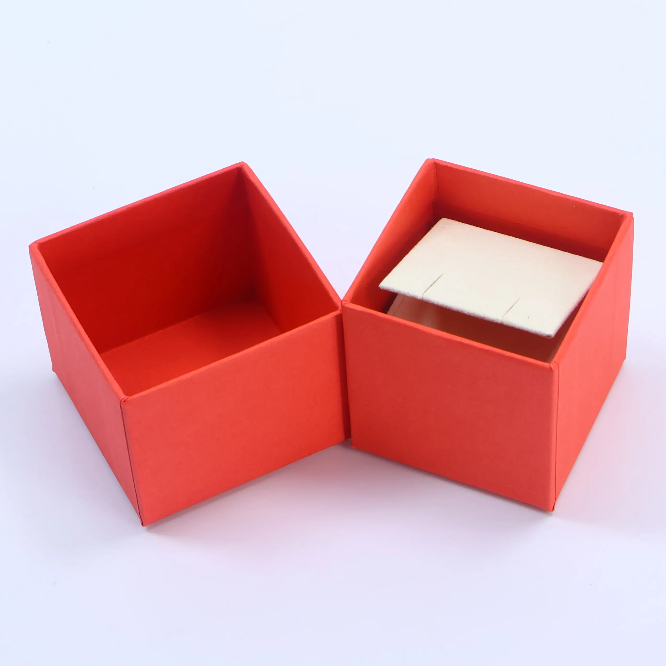 Kotak kertas kemasan kecil cetak kustom pola timbul daur ulang desain mewah hadiah alat rias mata Desain Premium