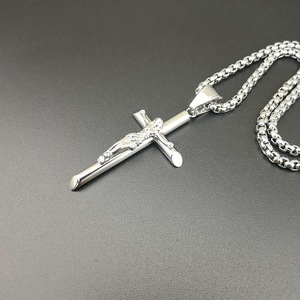 남성용 티타늄 스틸 매력 목걸이 십대 소년 보석 3 층 예수 십자가 목걸이 상자 체인 - Product Image 6