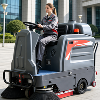 Balayeuse autoportée neuve pour extérieur, balayeuse de voirie 1300 mm, nettoyeur de surface commercial pour places de parking, 800 W, réservoir 80 L