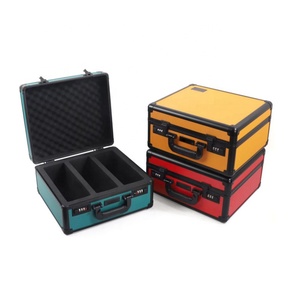Boîte de rangement pour cartes Pokémon et <span class=keywords><strong>One</strong></span> <span class=keywords><strong>Piece</strong></span>, en aluminium, 3 rangées, robuste, avec serrure à combinaison, pour cartes gradées PSA BGS - Product Image 1