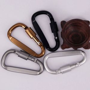 คาราไบเนอร์แบบหนีบพร้อมห่วง D สำหรับเดินป่ากลางแจ้ง ทำจากอลูมิเนียมอัลลอยด์ แข็งแรง ทนทาน พร้อมตัวล็อคแบบสกรู ใช้งานง่าย พกพาสะดวก เป็นมิตรกับสิ่งแวดล้อม - Product Image 2