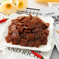 Vente en gros LAKEXIXI Série Traditionnelle Latiao Snacks croustillants aux céréales Bâtonnets de gluten soufflés Goût ail épicé Semi-moelleux 92g Halal
