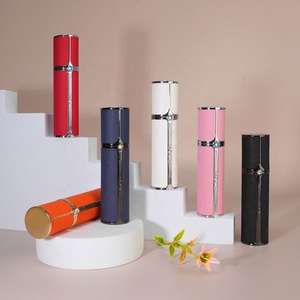 Dispensador de Perfume de Cuero de Alta Gama de 10 ml, Botella de Perfume Multicolor, Pulverizador Portátil con Diseño Exquisito - Product Image 2