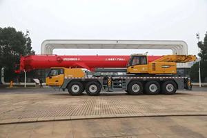 מנוף משא בעל יעילות גבוהה 200 טון STC2000C8-8 בעל צריכת דלק נמוכה, מנוף כבד להרמת ציוד גדול - Product Image 4