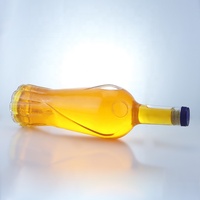 Nouvelle bouteille en verre transparente de 750 ml pour spiritueux, design exquis, vente en gros, avec bouchon en liège, pour vodka et tequila