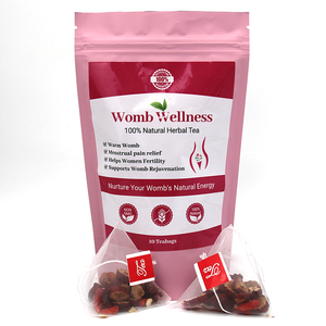 Approche holistique du thé de désintoxication de l'utérus à base de plantes naturelles pour soulager les douleurs menstruelles, nettoyer le bien-être et guérir en sachets de thé de style sachet - Product Image 1