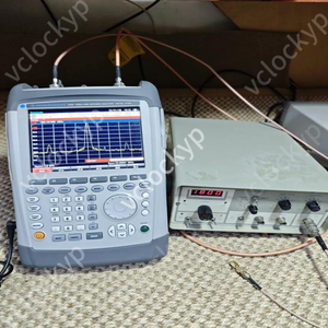 Equipo Usado Rohde & Schwarz ZVH8 Analizador de Espectro de 100KHz-8GH, Analizador de Cables y Redes, Medidor de Potencia - Product Image 4