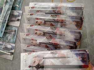 ปากกาคอสเพลย์อะนิเมะเจลปากกาคอสเพลย์อะนิเมะ8รูปแบบลายดาบหมาป่าสลักสลักลายสายฟ้า - Product Image 3