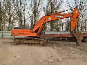 Vente flash : Excavatrice d'occasion DOOSAN DX380 conforme aux normes EPA et CE, prix bas d'origine, 38 tonnes, DX380LC-9C en stock, état quasi neuf - Product Image 2