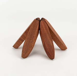 Noyer pliable <span class=keywords><strong>bois</strong></span> <span class=keywords><strong>en</strong></span> <span class=keywords><strong>bois</strong></span> <span class=keywords><strong>en</strong></span> forme d'arbre <span class=keywords><strong>de</strong></span> noël forme d'arbre boisson tasse tapis sous-verres décor <span class=keywords><strong>dessous</strong></span> <span class=keywords><strong>de</strong></span> <span class=keywords><strong>plat</strong></span> ensemble pour plats chauds Pot - Product Image 3