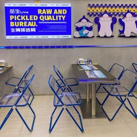 Tables et chaises de restaurant commerciales, table en acier inoxydable avec chaises bleues, résistantes aux rayures pour les magasins alimentaires