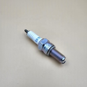 Nueva Bujía Japonesa para Motocicleta 6263 CR9E CR9EK CR9EIX/3521CR9EKB CR9EVX CR7E 4578 B9RC B9RI para Modelos <span class=keywords><strong>CBR</strong></span> - Product Image 3