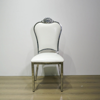 Chaise de banquet d'hôtel portable de luxe moderne en acier inoxydable argenté, dossier solide, durable, avec revêtement blanc pour mariage, événement, salon