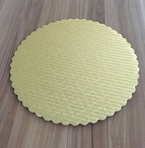 Supports ronds dorés jetables pour gâteaux et pizzas, bases de moules à gâteaux, plateaux en carton anti-graisse pour desserts et pâtisseries - Product Image 1