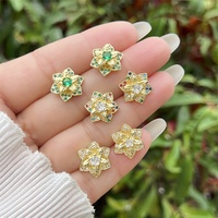 Boucles d'oreilles tendance en cuivre plaqué or 18 carats avec zircon rotatif en forme de fleur, disponibles en plusieurs styles pour femmes