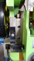 Machine à poinçonner les trous de type C en métal J23-125T