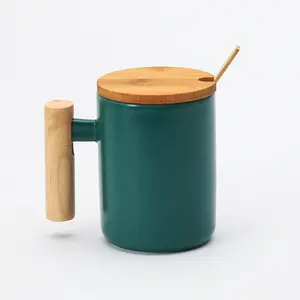 Taza de cerámica con mango de madera y tapa, vaso personalizado de 380ml, creativa, de viaje, café, té, novedad