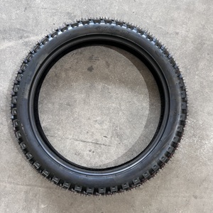 <span class=keywords><strong>Pneu</strong></span> arrière moto 410-<span class=keywords><strong>18</strong></span>, <span class=keywords><strong>18</strong></span> <span class=keywords><strong>pouces</strong></span>, à profil profond, neuf, tubeless, en caoutchouc naturel - Product Image 1