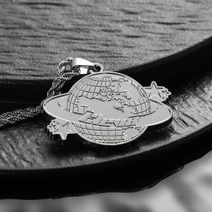 <span class=keywords><strong>Collana</strong></span> a Catena Cubana in Acciaio Inossidabile Dorato con Ciondolo Charm Cool in Metallo, Design Personalizzato per <span class=keywords><strong>Uomo</strong></span> e Donna - Product Image 4