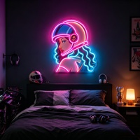 Casque de moto pour femme avec éclairage LED néon rétroéclairé et impression UV publicitaire pour la décoration des centres commerciaux et des parcs