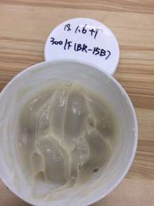 Lubrificante per macchine tessili ad alta velocità e resistente all'acqua, - Product Image 6