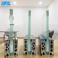 Balustrade de sécurité en verre trempé avec profilé en U en aluminium sans cadre, fixation latérale, style moderne, pour terrasse extérieure et escalier de parc