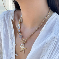 Colliers Pendentifs Étoiles de Mer et Chaînes Perlées Huîtres Asymétriques Style Bohème, Ras-de-Cou Perles Coquillages Nacre Plaquées Or Tendance