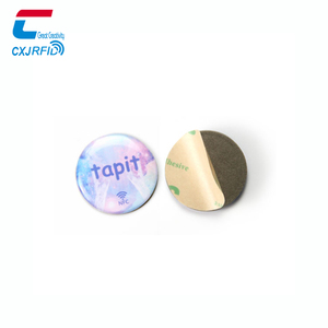 Impresión personalizada 100*100mm Epoxy Nfc Sticker 13,56 MHz NFC Chip Dome Menú digital pegado a la mesa para pedidos de comida de restaurante - Product Image 5