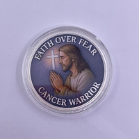 Pièce de croix de Jésus ronde de 40mm en métal de prière de guerrier Cancer personnalisée de conception libre