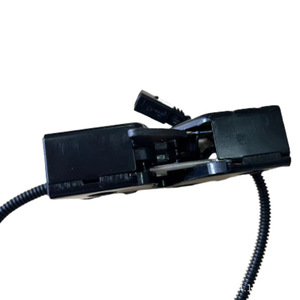 Lamando, Golf 7, Jialuguan L, Touran L, Magotan B8, Passat Variant, <b>Hood</b> Lock, <b>Engine</b> <b>Hood</b> Lock, Lower Part 5G1823509 - Product Image 4