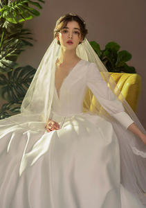 ชุดแต่งงานทรงวีบอลยาวแบบเบา สไตล์ฝรั่งเศสย้อนยุค แขนยาว คอวี พร้อมชายกระโปรงยาว สำหรับงานแต่งงานฤดูหนาวปี 2025 - Product Image 6