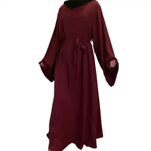 Vêtements islamiques Robe de couleur unie pour femmes musulmanes Robe turque Robe musulmane à manches longues