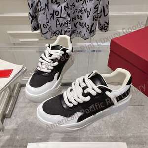 Zapatillas Deportivas Casuales de Diseño para Mujer, Zapatos para Caminar con Brillantina, Forro de Cuero Genuino y Amortiguación, Modelo Valen - Product Image 1