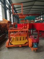 QM4-45 diesel mobile oeuf pose bloc creux en béton brique solide faisant la machine pour le Soudan Du Sud