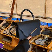 Sac à main bandoulière en cuir pleine fleur véritable pour femme antivol idéal pour le travail et les loisirs