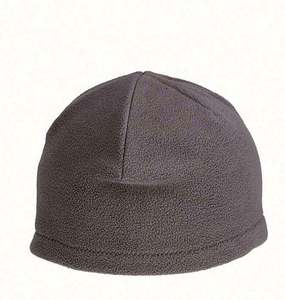 Gorro de Invierno Acrílico Personalizado con Logotipo Bordado en 3D, Diseño de Personajes de Dibujos Animados de Frutas, Duradero y Elegante con Características Comunes de Tejido - Product Image 3