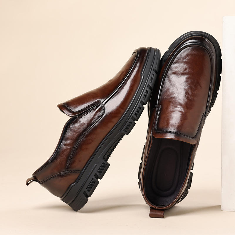 สีน้ำตาล