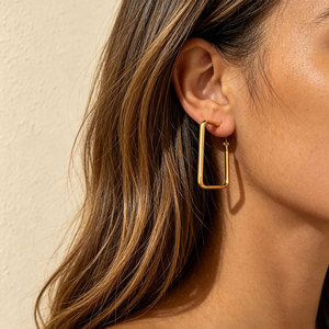 Wholesale Bulk 316L Stainless Steel 14k 18k Gold Plated Fine Jewelry Fashion Hoop Exaggerated Light Big <b>Large</b> Earrings for Women - Product Image 2