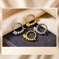 Anneau clicker segmenté en titane ASTM F136 avec zircon motif dents de requin, bijou de nez pour piercing de septum, vente en gros