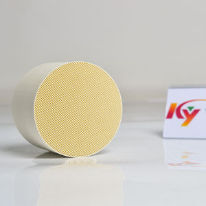 Lange Lebensdauer EURO <span class=keywords><strong>2</strong></span>/<span class=keywords><strong>3</strong></span>/4/5 Anti vibrations auto keramik katalysator - Product Image 4