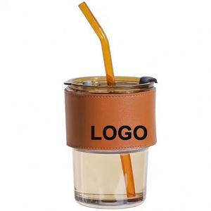 แก้วกาแฟแก้วใสแบบมีฝาปิดพร้อมหลอดพิมพ์ลายตามสั่งขายส่ง, แก้วกาแฟแก้วใสเรียบง่ายพร้อมโลโก้ตามสั่งและซองหนัง - Product Image 1