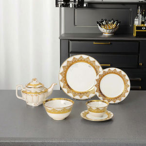 Juego de vajilla de <span class=keywords><strong>porcelana</strong></span> blanca creativa con borde de cuentas doradas, plato y <span class=keywords><strong>platos</strong></span> modernos ecológicos para decoración del hogar o boda - Product Image 3