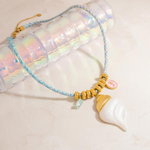 Collar de Moda SUMMLY Trend al por Mayor para Mujer, Estilo DIY, con Dije de Océano, Chapado en Oro de 18K, Acero Inoxidable, Cuerda de Algodón Colorida, para Fiestas - Product Image 4