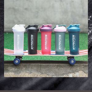 600Ml Arc-Shaped Pp Shaker Handle Direct Drinking Gym Thermal Feature Easy Clean Protein Powder Cup Bottom Plastic <b>Drinkware</b> - Product Image 5
